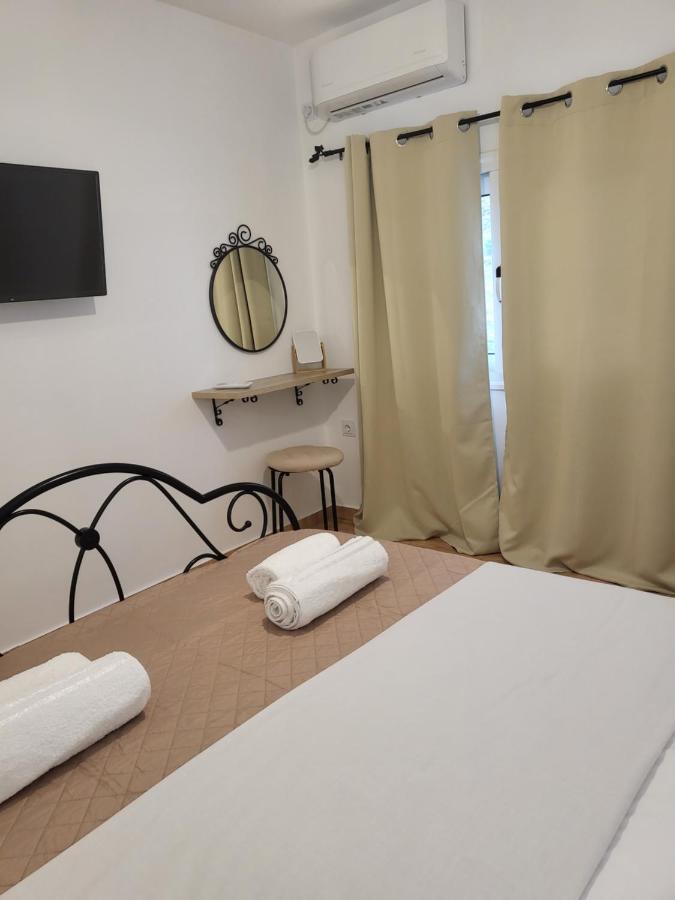 Houlia Home Διαμέρισμα Με Δωρεάν Χώρο Στάθμευσης Steniaí Eksteriør billede